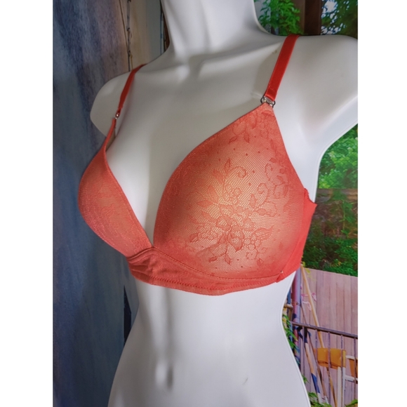 Pretty Coral Bra - Plus Size - Picture 2 of 6